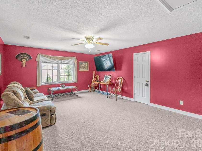 176 Griffin Road, Pageland, SC 29728.  MLS# CAR4307354, YatesRealty ID 13254. 