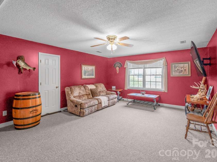 176 Griffin Road, Pageland, SC 29728.  MLS# CAR4307354, YatesRealty ID 13254. 