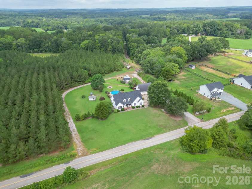 176 Griffin Road, Pageland, SC 29728.  MLS# CAR4307354, YatesRealty ID 13254. 