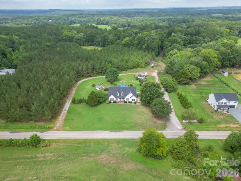 176 Griffin Road, Pageland, SC 29728.  MLS# CAR4307354, YatesRealty ID 13254. 