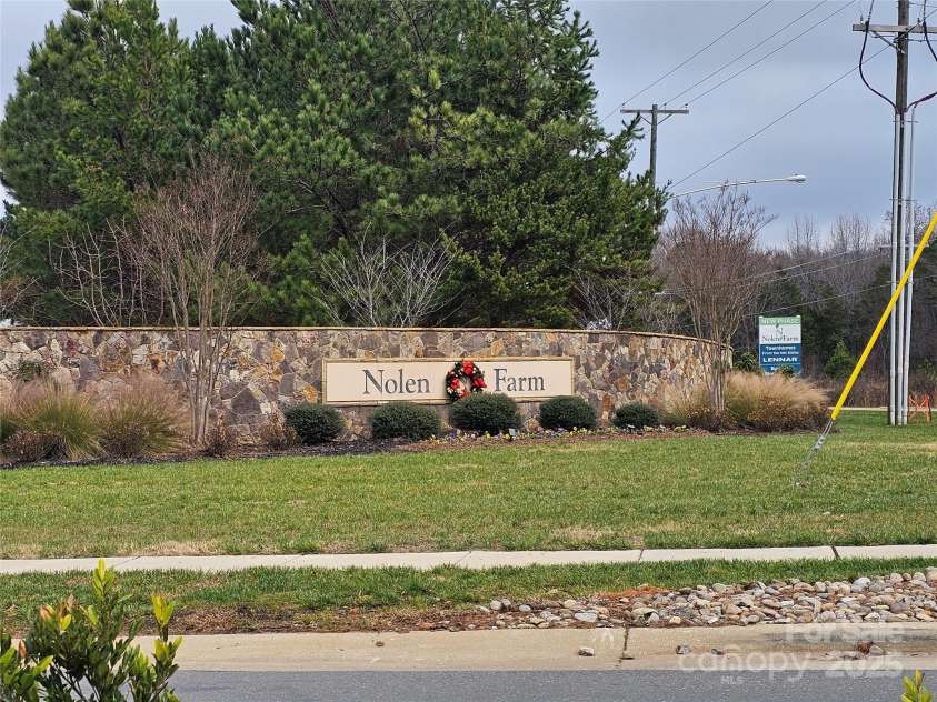 9203 Mackinaw Drive, Gastonia, NC 28056.  MLS# CAR4221927, YatesRealty ID 13254. 