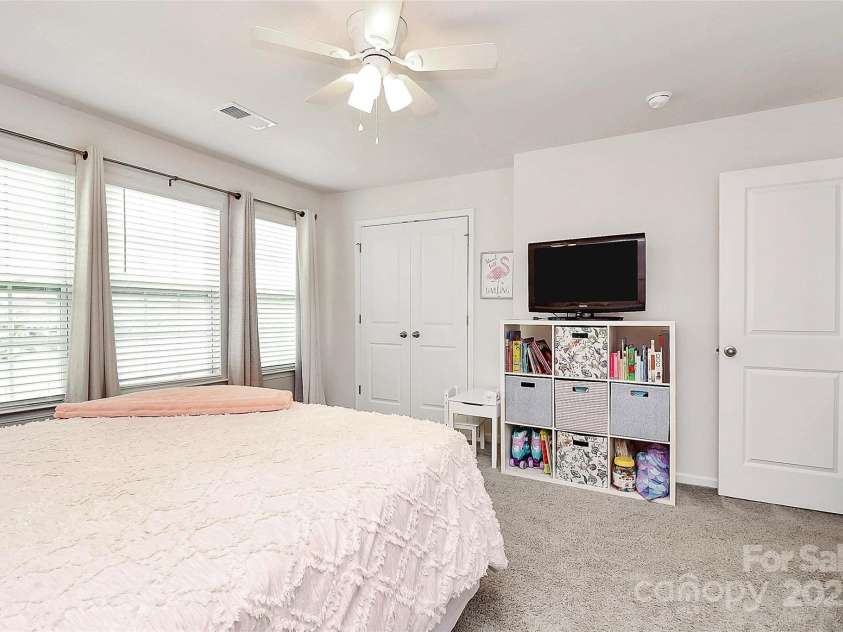 9203 Mackinaw Drive, Gastonia, NC 28056.  MLS# CAR4221927, YatesRealty ID 13254. Bedroom #2