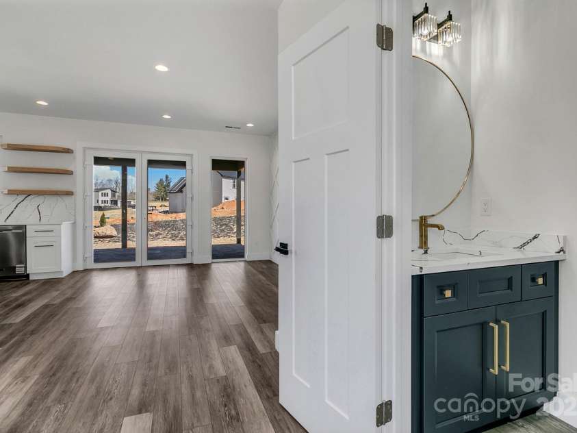 97 Scott Meadows Drive, Asheville, NC 28806.  MLS# CAR4238193, YatesRealty ID 13255. 