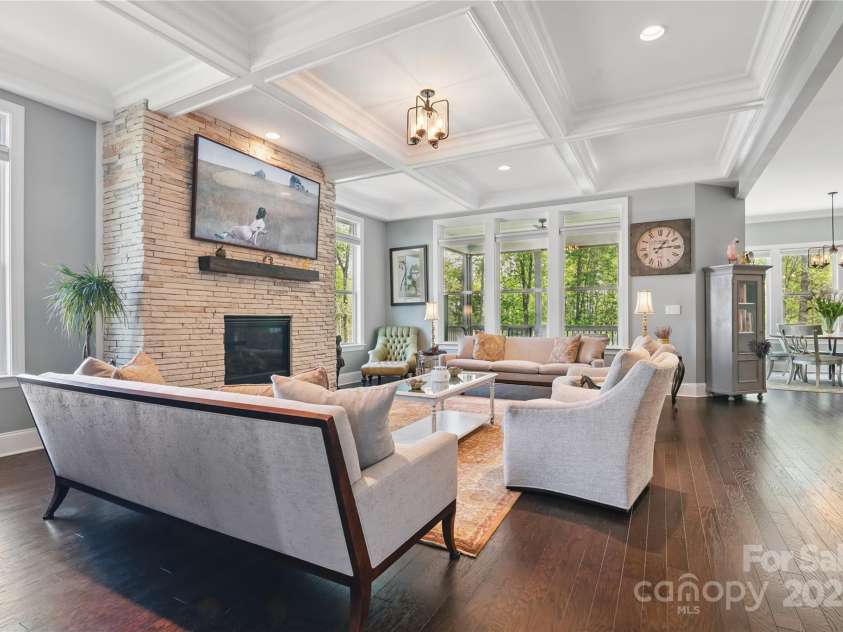 164 Riverstone Drive, Davidson, NC 28036.  MLS# CAR4245511, YatesRealty ID 13256. 