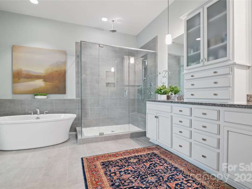 164 Riverstone Drive, Davidson, NC 28036.  MLS# CAR4245511, YatesRealty ID 13256. 