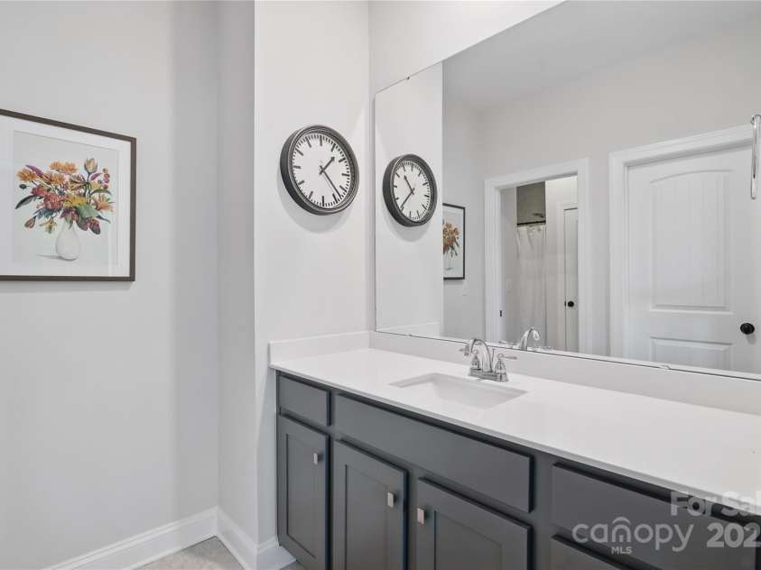 164 Riverstone Drive, Davidson, NC 28036.  MLS# CAR4245511, YatesRealty ID 13256. 