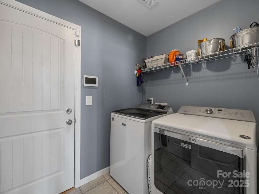 218 Little Man Drive, Boiling Springs, SC 29316.  MLS# CAR4246734, YatesRealty ID 13257. 