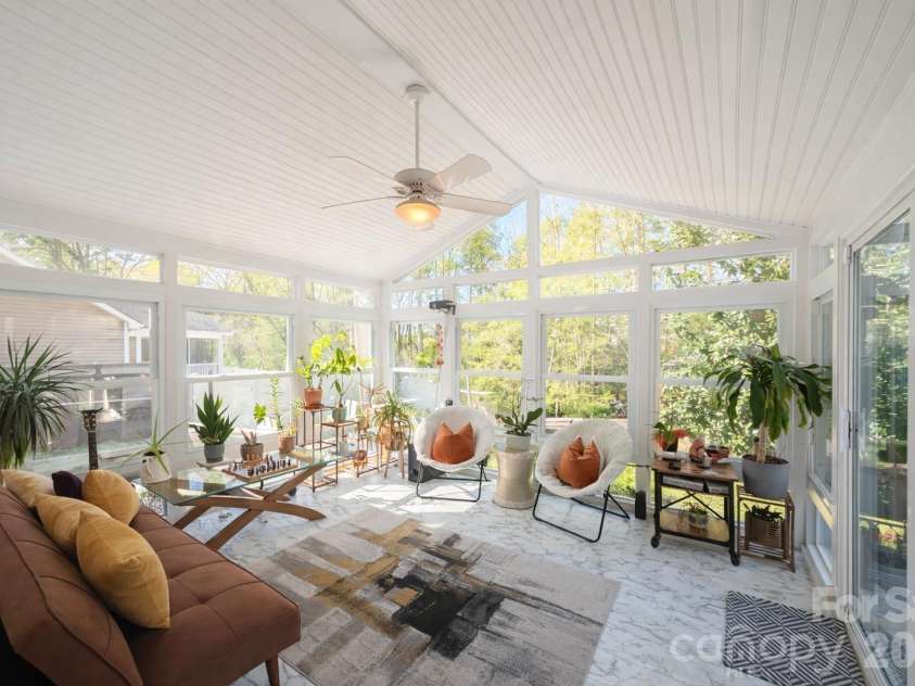 5812 Stone Bluff Court, Charlotte, NC 28214.  MLS# CAR4369652, YatesRealty ID 13257. 