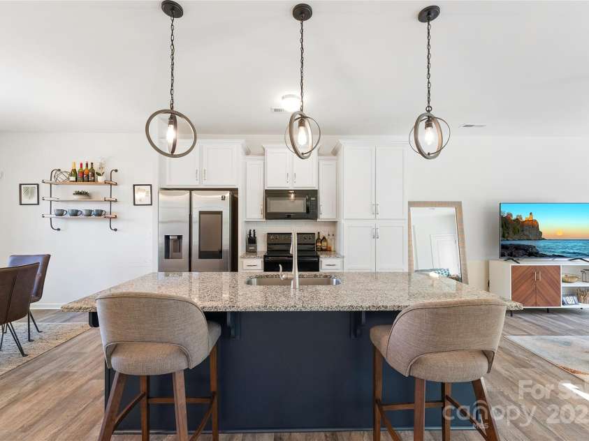 548 Dutch White Drive, Clover, SC 29710.  MLS# CAR4248926, YatesRealty ID 13258. 