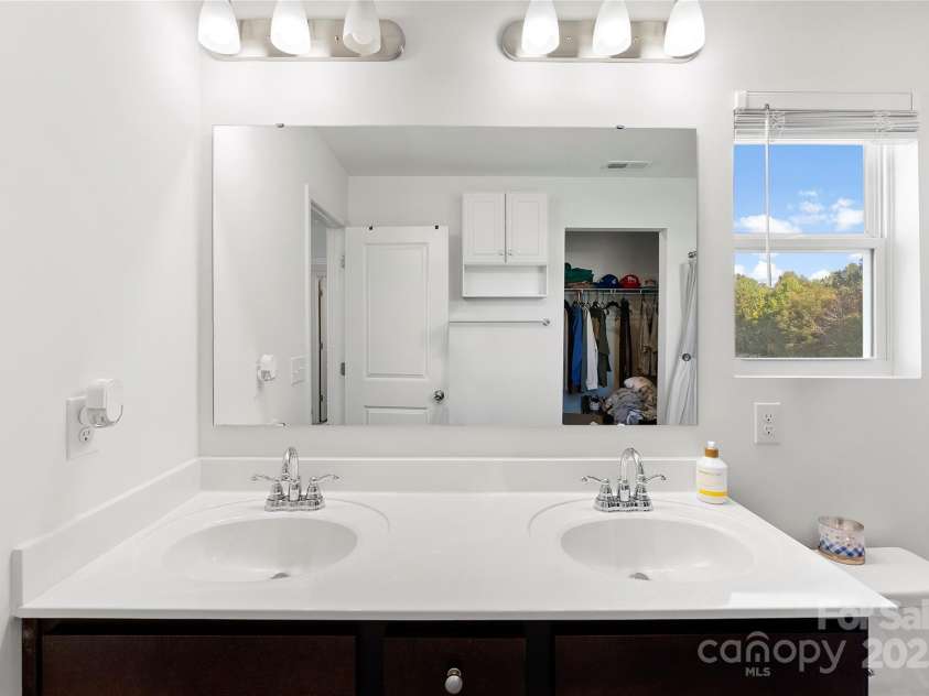 548 Dutch White Drive, Clover, SC 29710.  MLS# CAR4248926, YatesRealty ID 13258. 