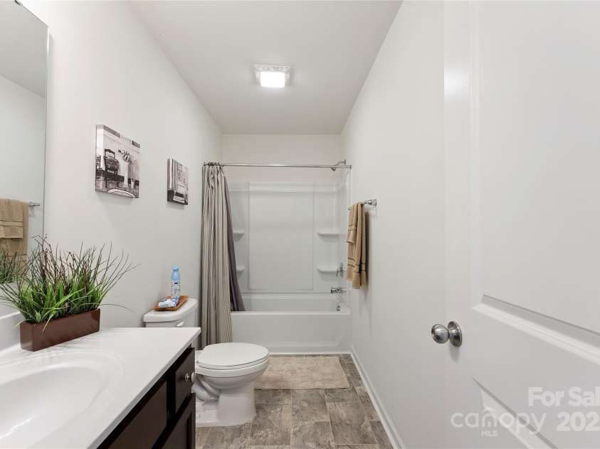 548 Dutch White Drive, Clover, SC 29710.  MLS# CAR4248926, YatesRealty ID 13258. 