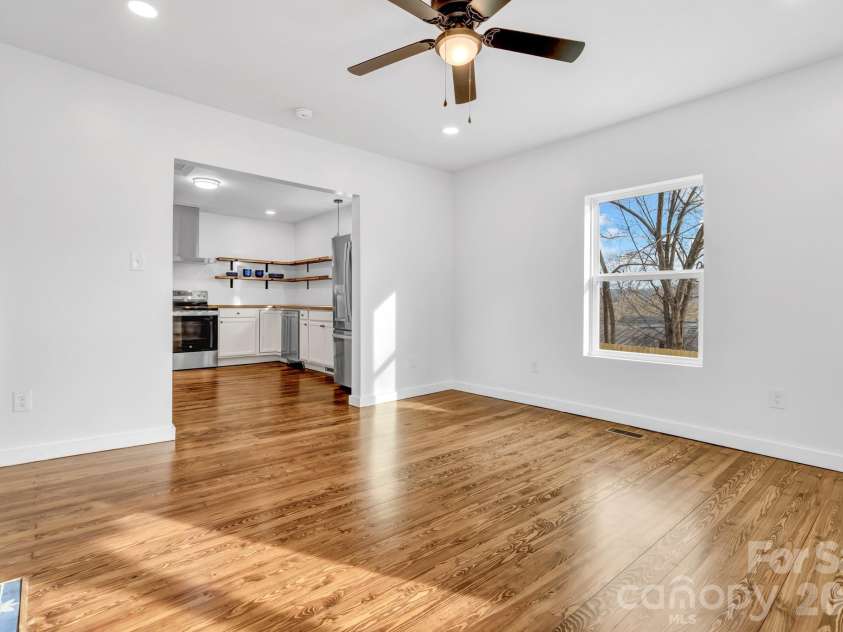 246 Marion Street, Marion, NC 28752.  MLS# CAR4341542, YatesRealty ID 13259. 