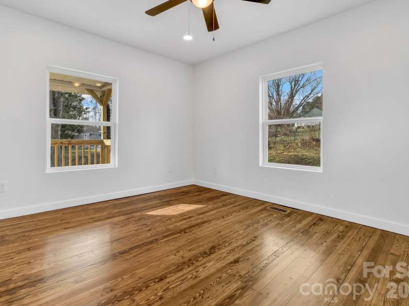 246 Marion Street, Marion, NC 28752.  MLS# CAR4341542, YatesRealty ID 13259. 
