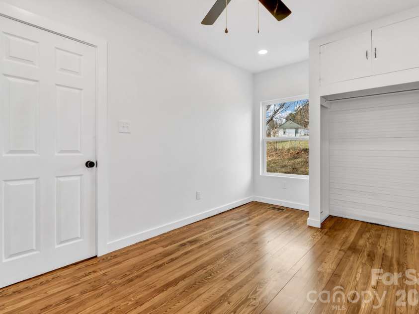 246 Marion Street, Marion, NC 28752.  MLS# CAR4341542, YatesRealty ID 13259. 