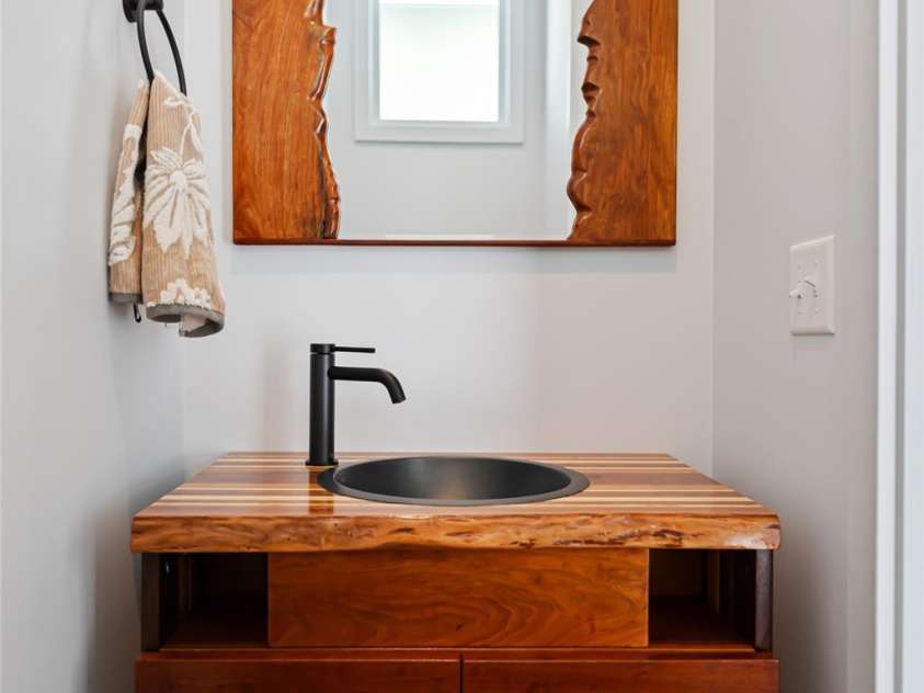 26 Hickory Top Lane, Asheville, NC 28805.  MLS# CAR4250259, YatesRealty ID 1326. 