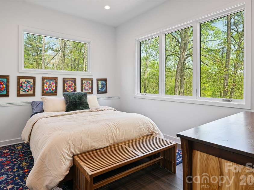 26 Hickory Top Lane, Asheville, NC 28805.  MLS# CAR4250259, YatesRealty ID 1326. 