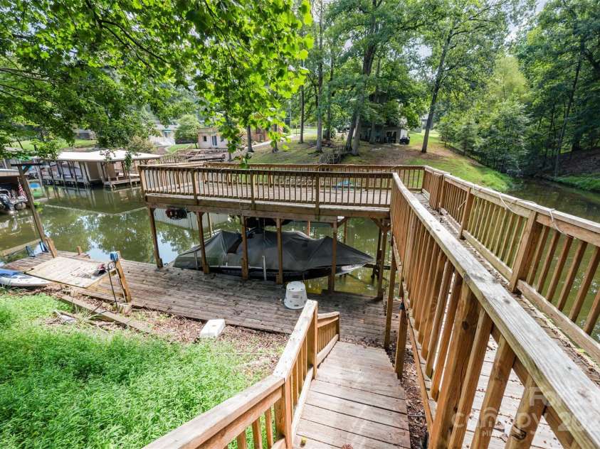 494 Deerfield Road, Mount Gilead, NC 27306.  MLS# CAR4292549, YatesRealty ID 1326. 