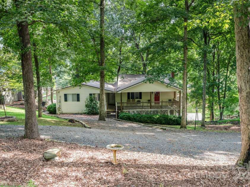 494 Deerfield Road, Mount Gilead, NC 27306.  MLS# CAR4292549, YatesRealty ID 1326. 