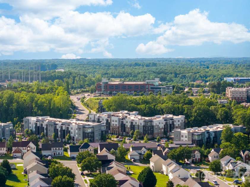 552 Blue Rock Drive, Charlotte, NC 28213.  MLS# CAR4250851, YatesRealty ID 13260. 