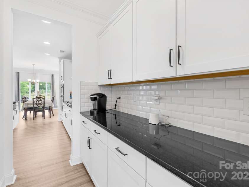 2007 Lydney Circle, Waxhaw, NC 28173.  MLS# CAR4252911, YatesRealty ID 13261. 