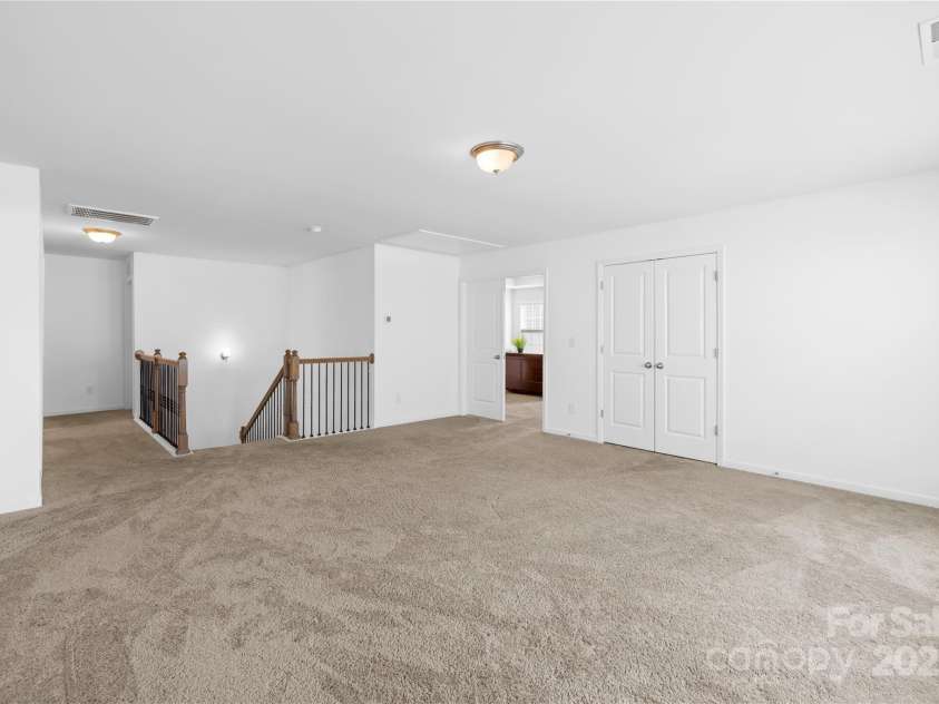 2007 Lydney Circle, Waxhaw, NC 28173.  MLS# CAR4252911, YatesRealty ID 13261. 