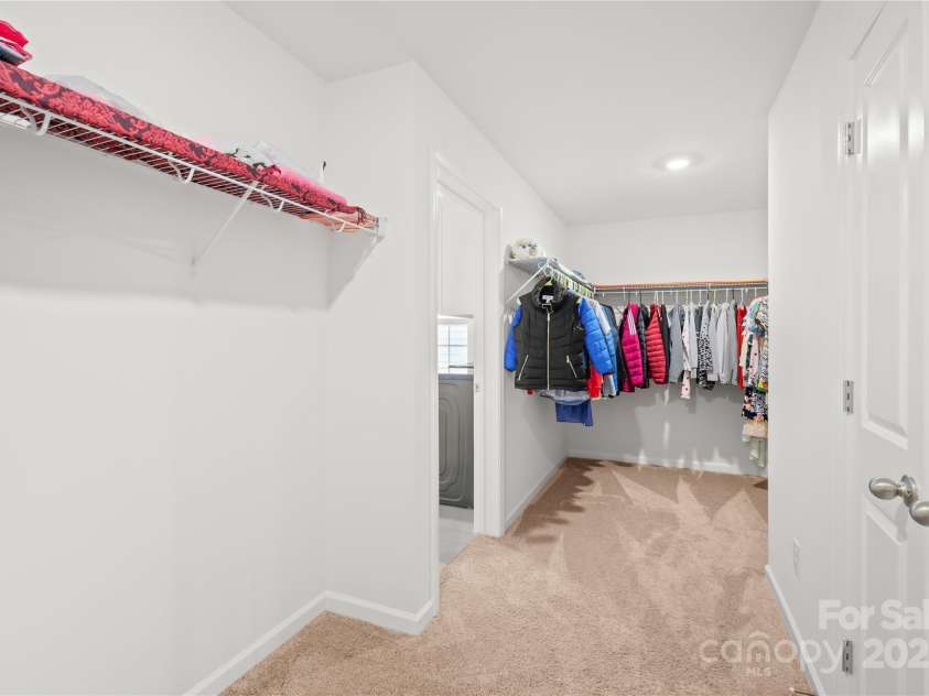 2007 Lydney Circle, Waxhaw, NC 28173.  MLS# CAR4252911, YatesRealty ID 13261. 