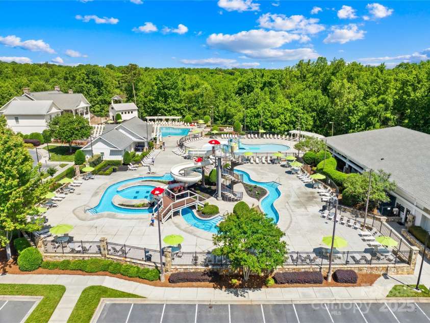 2007 Lydney Circle, Waxhaw, NC 28173.  MLS# CAR4252911, YatesRealty ID 13261. 