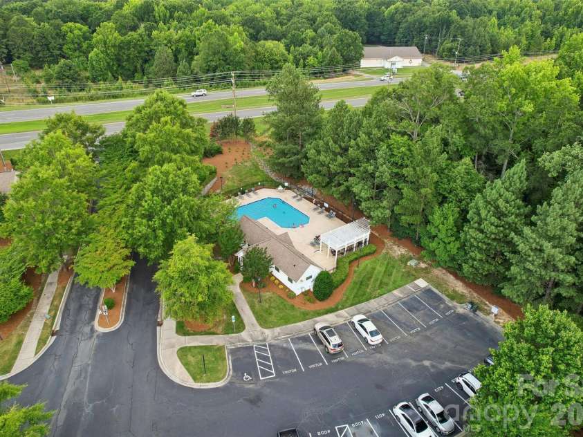 4014 Ashby Lane, Fort Mill, SC 29707.  MLS# CAR4327713, YatesRealty ID 13261. 