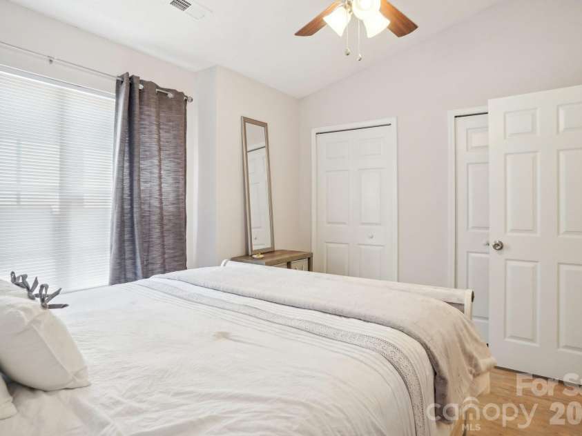 4014 Ashby Lane, Fort Mill, SC 29707.  MLS# CAR4327713, YatesRealty ID 13261. 