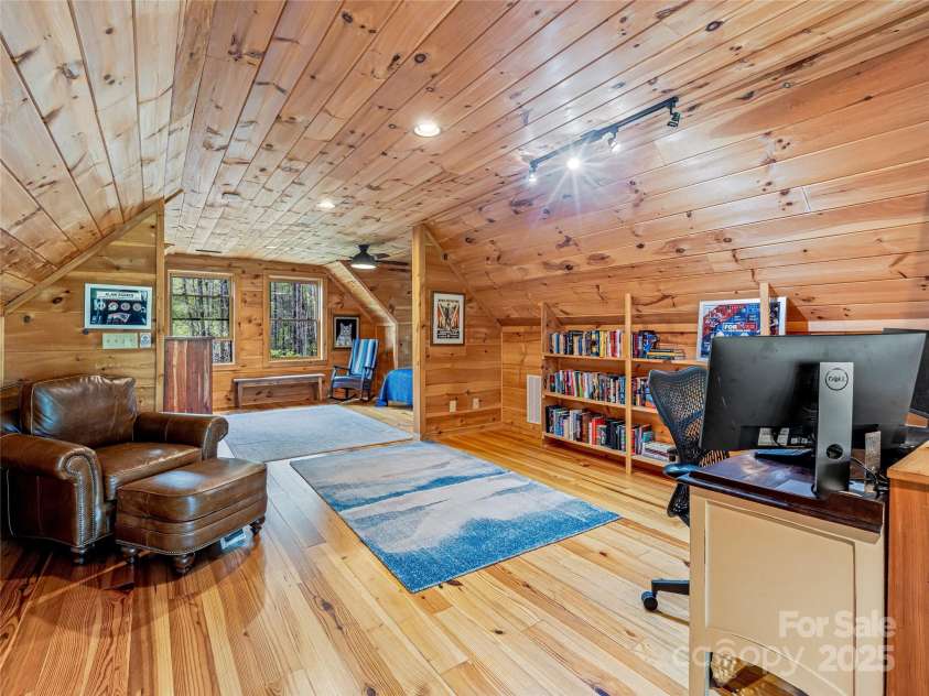 130 Greenfield Circle, Brevard, NC 28712.  MLS# CAR4252528, YatesRealty ID 13263. 