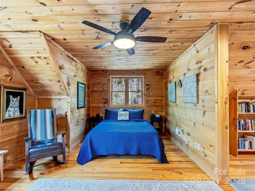 130 Greenfield Circle, Brevard, NC 28712.  MLS# CAR4252528, YatesRealty ID 13263. 