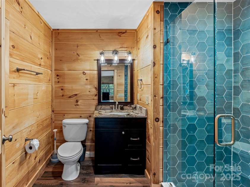 130 Greenfield Circle, Brevard, NC 28712.  MLS# CAR4252528, YatesRealty ID 13263. 