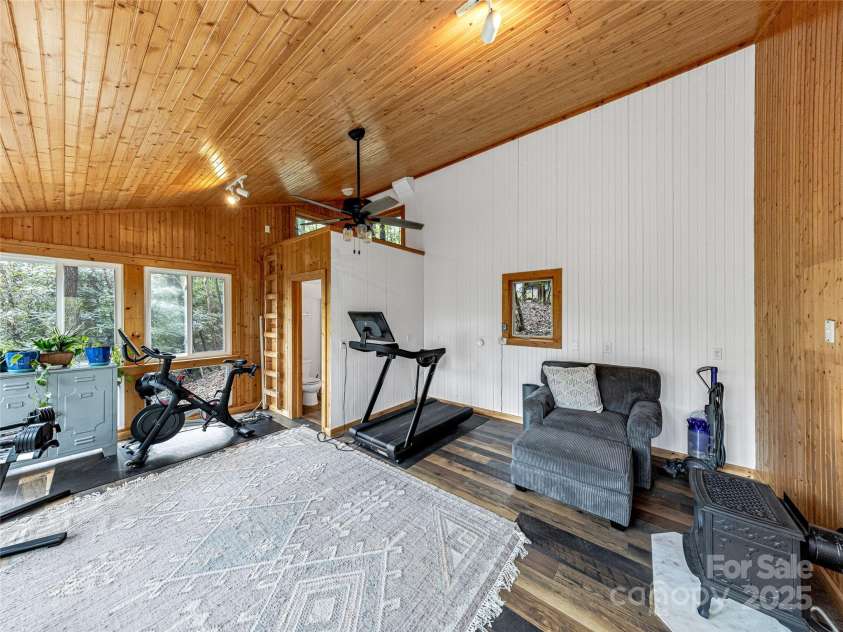 130 Greenfield Circle, Brevard, NC 28712.  MLS# CAR4252528, YatesRealty ID 13263. 