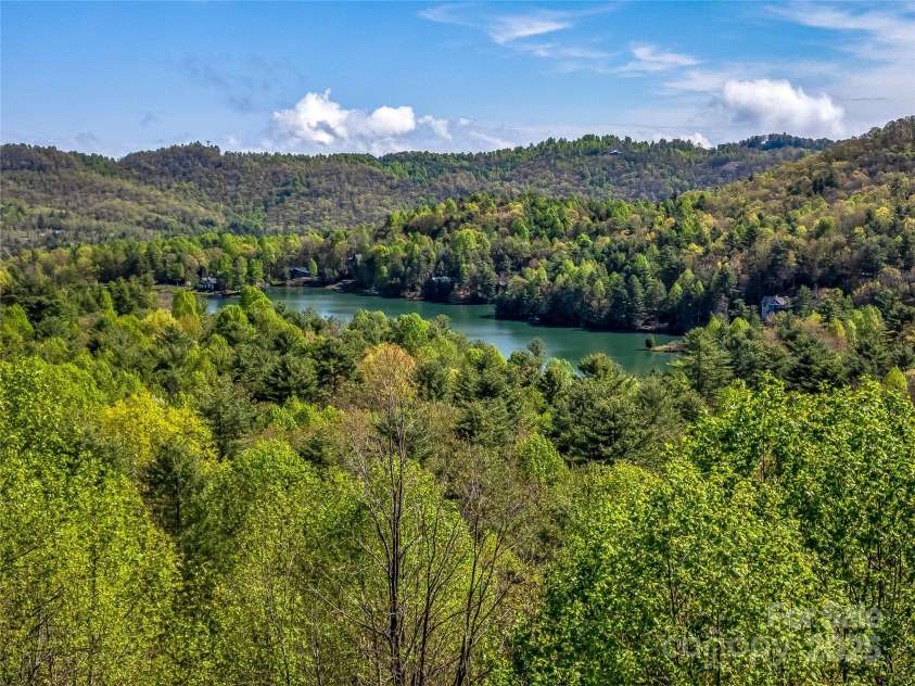 130 Greenfield Circle, Brevard, NC 28712.  MLS# CAR4252528, YatesRealty ID 13263. 