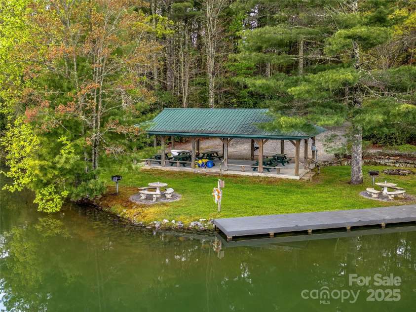 130 Greenfield Circle, Brevard, NC 28712.  MLS# CAR4252528, YatesRealty ID 13263. 