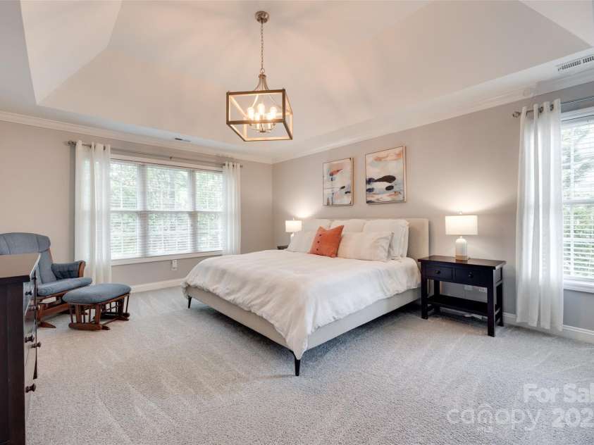 9217 Tenby Lane, Matthews, NC 28104.  MLS# CAR4255611, YatesRealty ID 13266. 