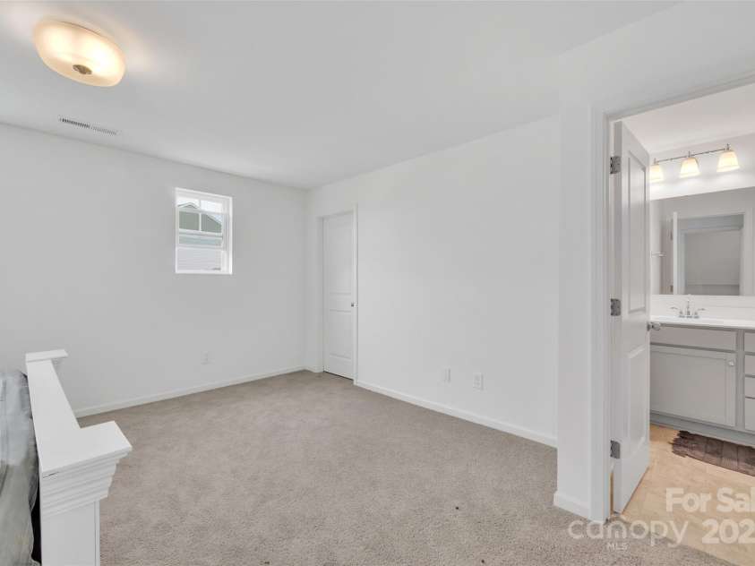 12110 Chesapeake Mallard Drive, Charlotte, NC 28262.  MLS# CAR4254646, YatesRealty ID 13268. 