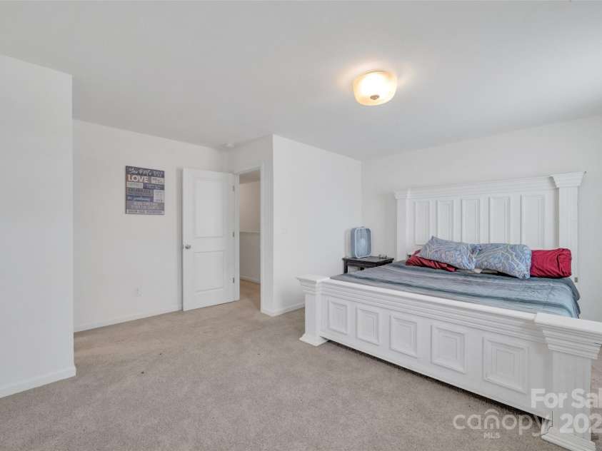 12110 Chesapeake Mallard Drive, Charlotte, NC 28262.  MLS# CAR4254646, YatesRealty ID 13268. 