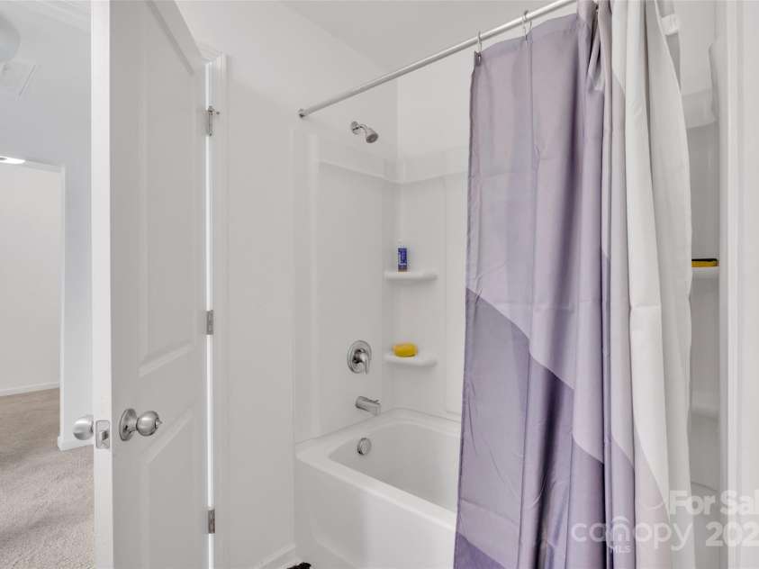 12110 Chesapeake Mallard Drive, Charlotte, NC 28262.  MLS# CAR4254646, YatesRealty ID 13268. 