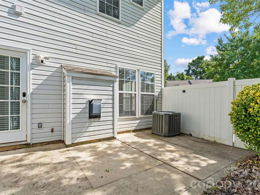12353 Jessica Place, Charlotte, NC 28269.  MLS# CAR4396126, YatesRealty ID 13269. 