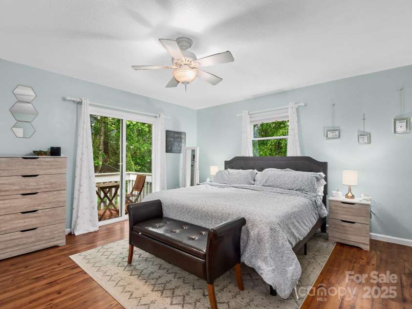 26 Morrow Drive, Fairview, NC 28730.  MLS# CAR4258027, YatesRealty ID 13269. 