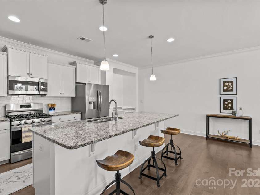 2461 Palmdale Walk Drive, Fort Mill, SC 29708.  MLS# CAR4221151, YatesRealty ID 1327. 