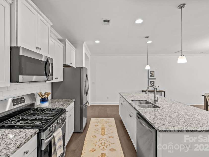 2461 Palmdale Walk Drive, Fort Mill, SC 29708.  MLS# CAR4221151, YatesRealty ID 1327. 