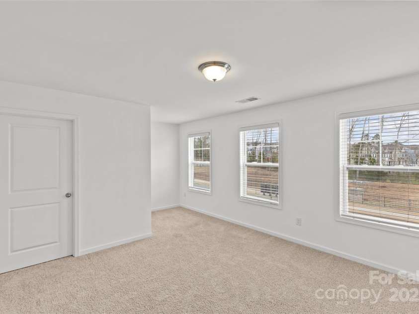 2461 Palmdale Walk Drive, Fort Mill, SC 29708.  MLS# CAR4221151, YatesRealty ID 1327. 