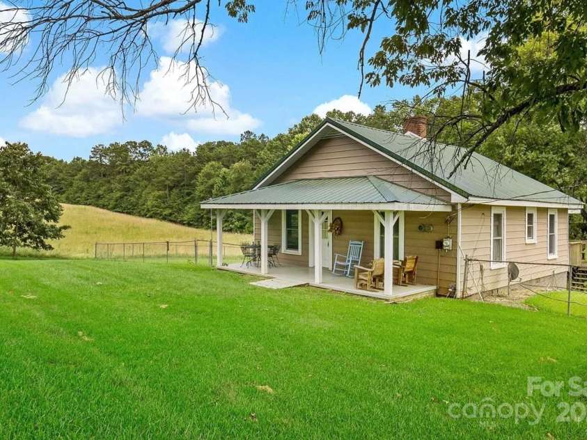 250 Circus Trail, Forest City, NC 28043.  MLS# CAR4300155, YatesRealty ID 1327. 