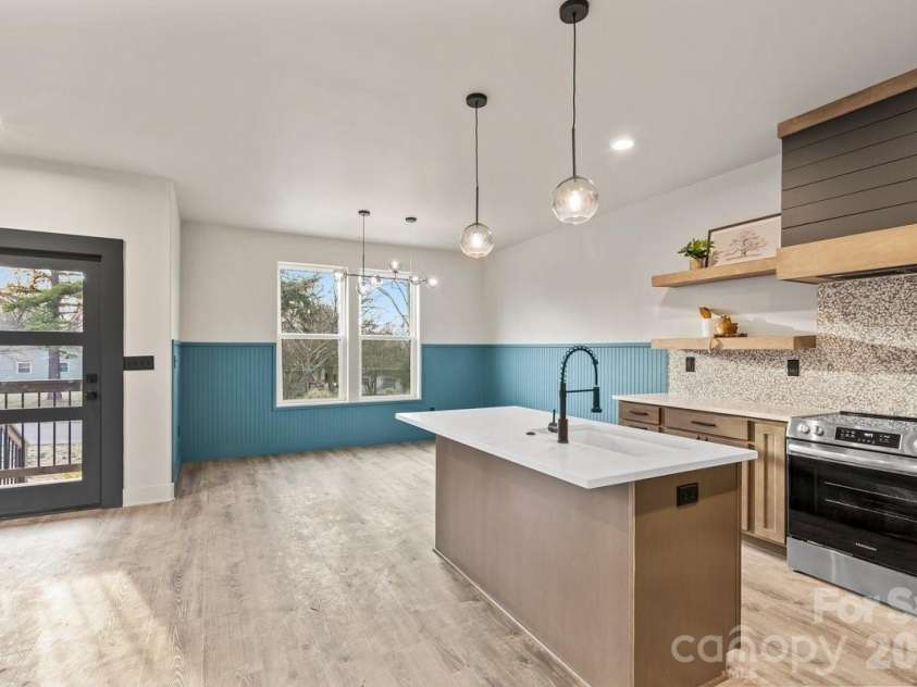 110 Wyoming Drive, Concord, NC 28027.  MLS# CAR4354111, YatesRealty ID 13270. 