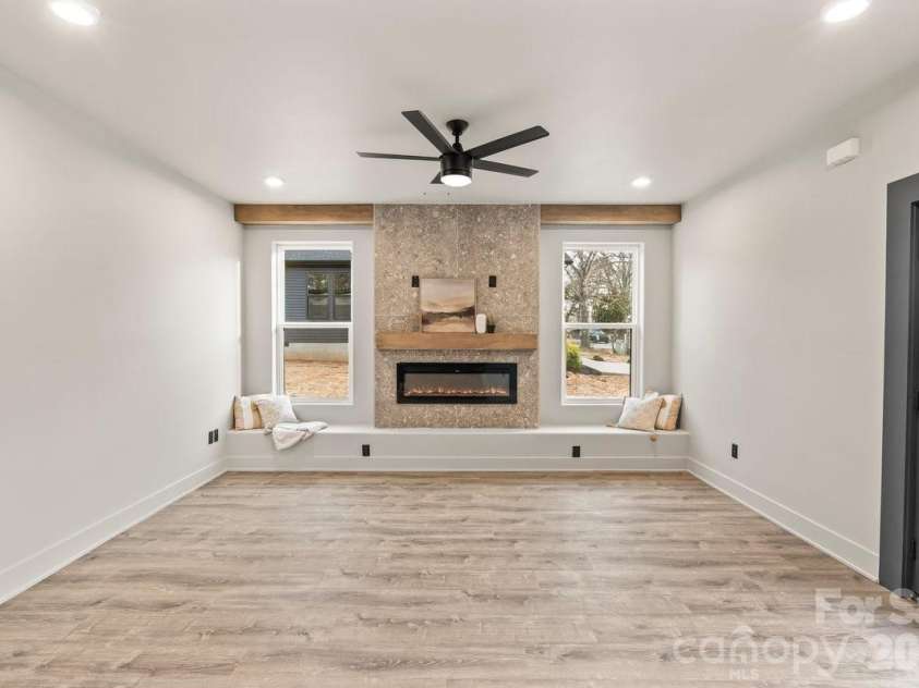 110 Wyoming Drive, Concord, NC 28027.  MLS# CAR4354111, YatesRealty ID 13270. 