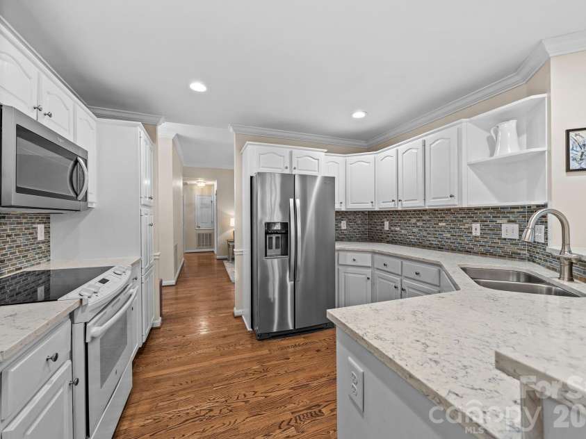 413 Nixon Road, Belmont, NC 28012.  MLS# CAR4364473, YatesRealty ID 13271. 