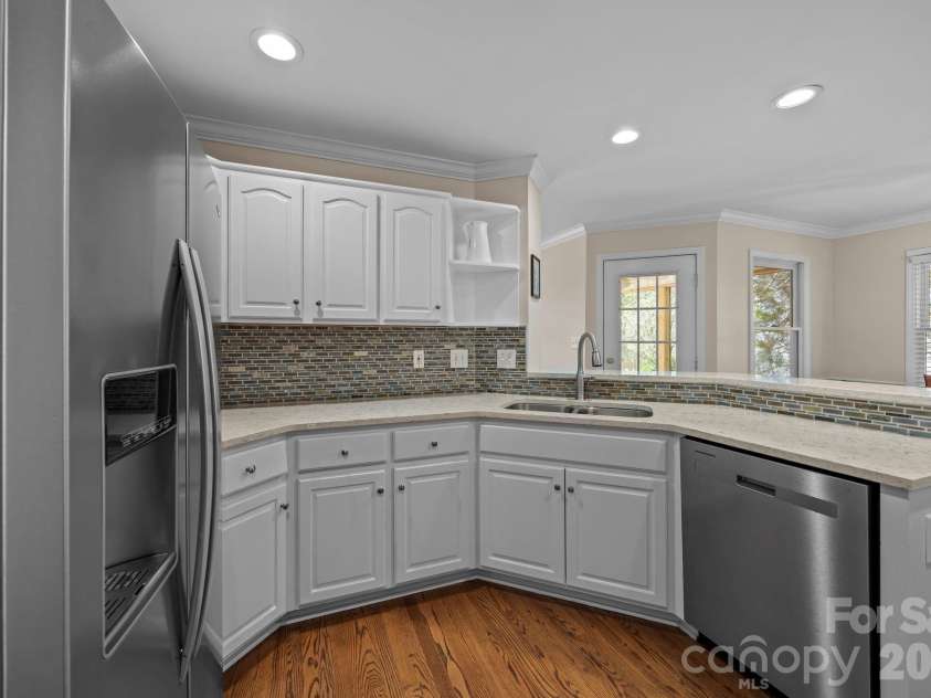 413 Nixon Road, Belmont, NC 28012.  MLS# CAR4364473, YatesRealty ID 13271. 