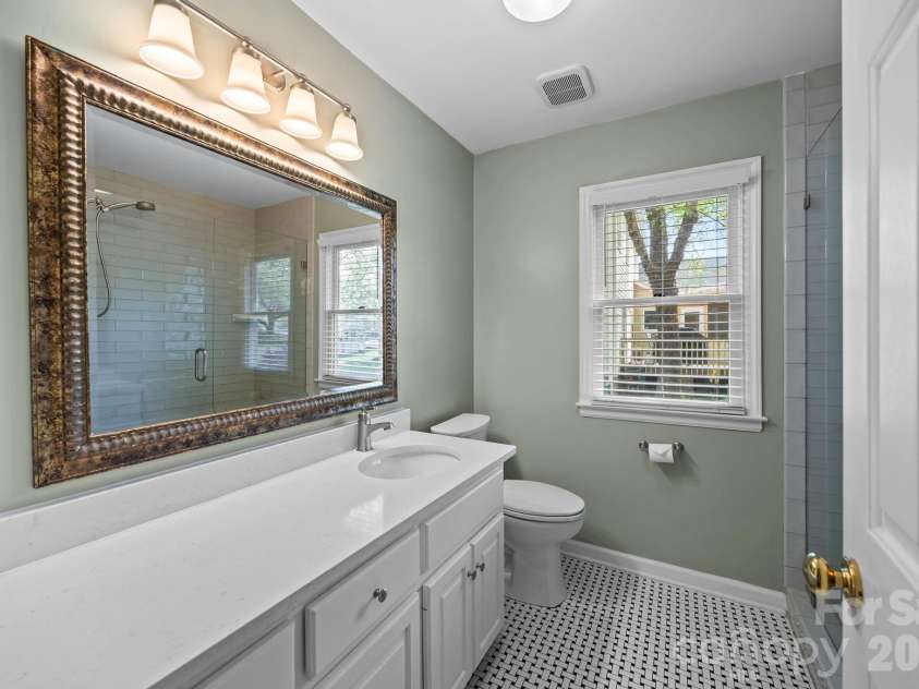 413 Nixon Road, Belmont, NC 28012.  MLS# CAR4364473, YatesRealty ID 13271. 